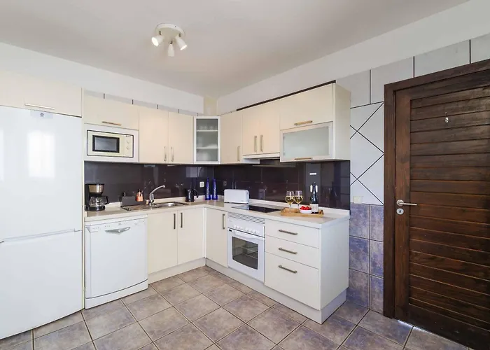 Marina Rubicon Villa Playa Blanca